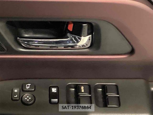 Suzuki SPACIA 2025-07 8224497-13