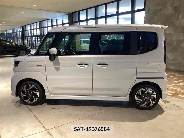 Suzuki SPACIA 2025-07 8224497-17