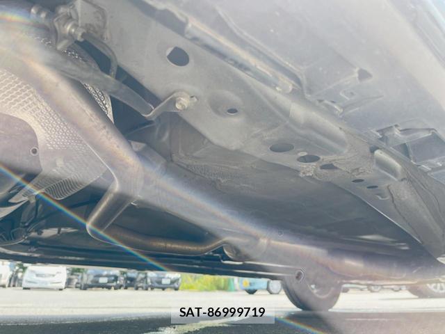 Suzuki SPACIA 2019-12 8218471-8