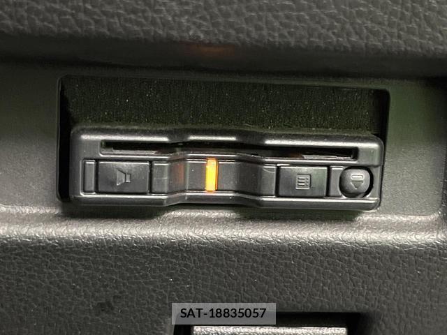 Suzuki SPACIA 2021-03 8219123-5