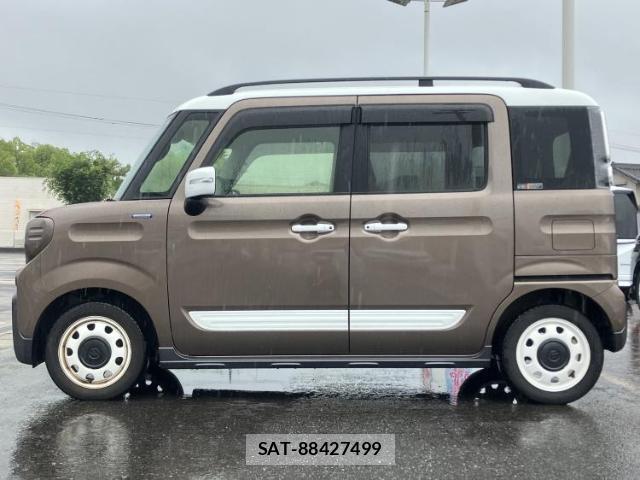 Suzuki SPACIA 2023-10 8220145-1