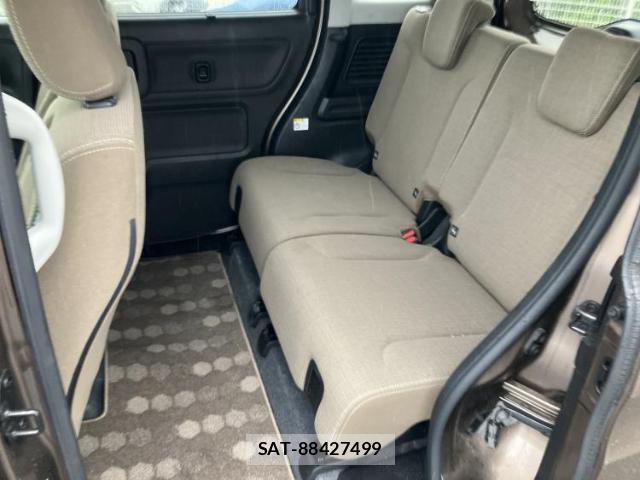 Suzuki SPACIA 2023-10 8220145-7