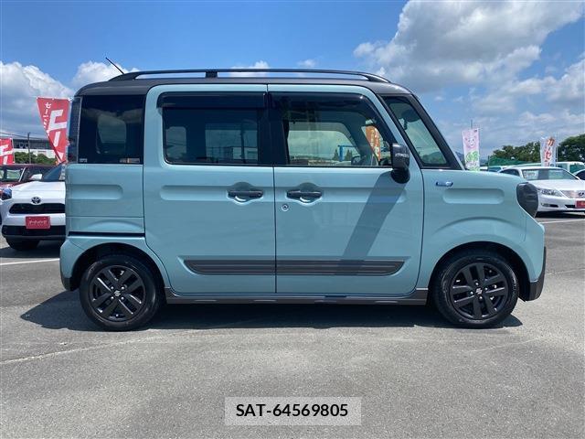 Suzuki SPACIA 2022-10 8221003-4