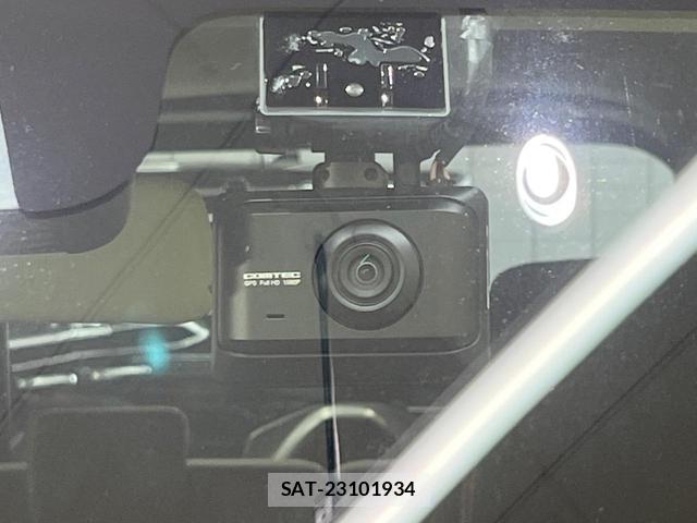 Suzuki SPACIA 2021-08 8222639-5