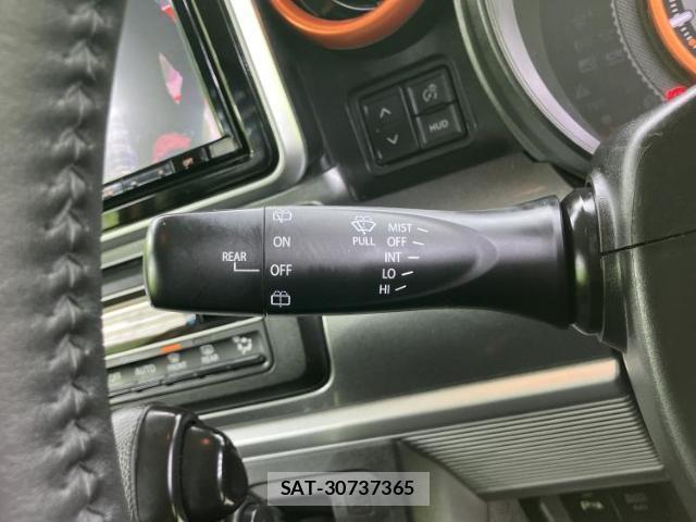Suzuki SPACIA 2019-05 8225211-16