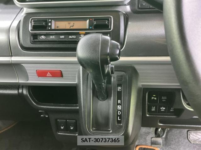 Suzuki SPACIA 2019-05 8225211-17