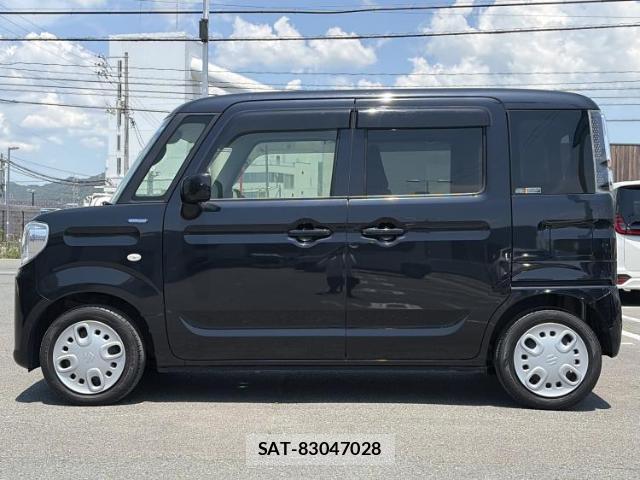 Suzuki SPACIA 2022-02 8216696-1