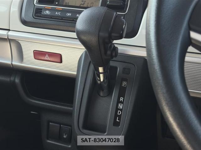 Suzuki SPACIA 2022-02 8216696-16