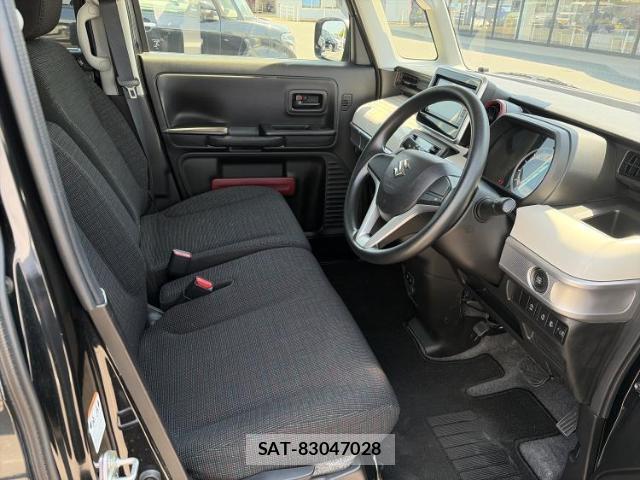 Suzuki SPACIA 2022-02 8216696-4