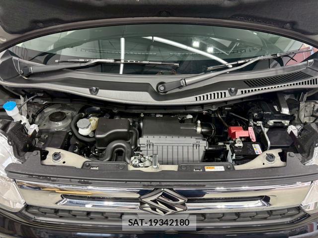 Suzuki SPACIA 2025-12 8216904-19