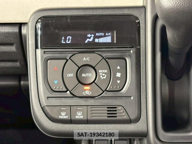 Suzuki SPACIA 2025-12 8216904-4