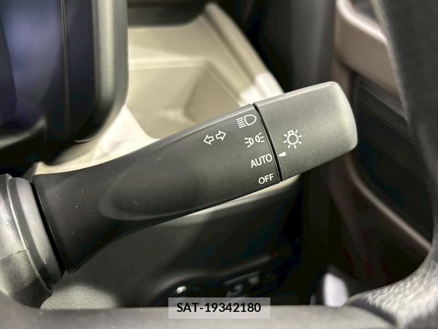 Suzuki SPACIA 2025-12 8216904-6