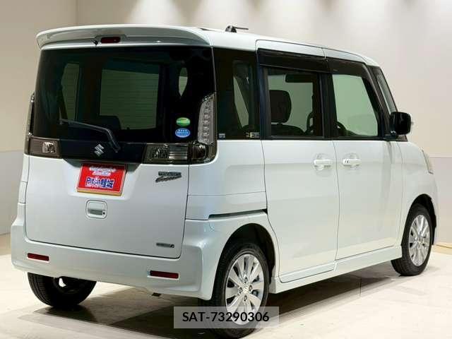 Suzuki SPACIA 2014-01 8218151-1