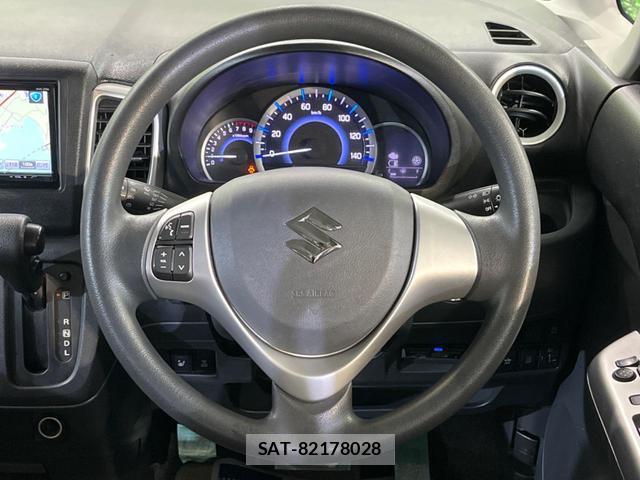 Suzuki SPACIA 2016-06 8219380-11