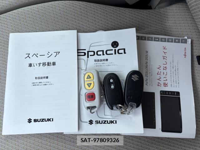 Suzuki SPACIA 2014-10 8220695-6