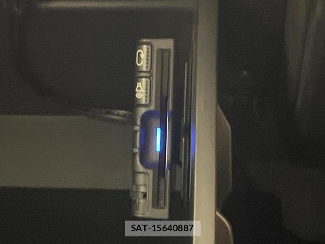 Suzuki SPACIA 2018-04 8222030-6