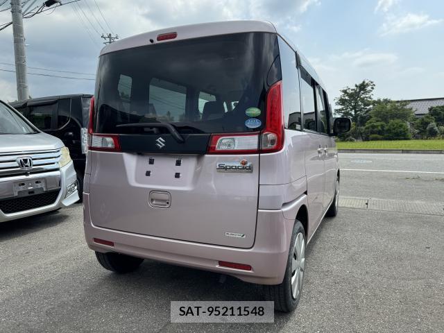 Suzuki SPACIA 2013-10 8222456-3