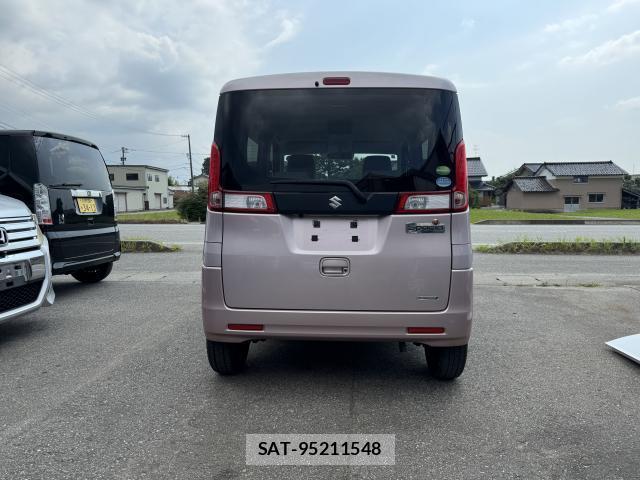 Suzuki SPACIA 2013-10 8222456-4