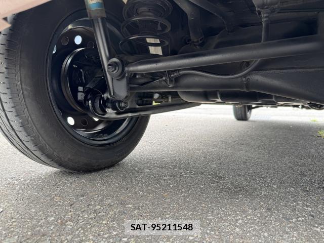 Suzuki SPACIA 2013-10 8222456-9