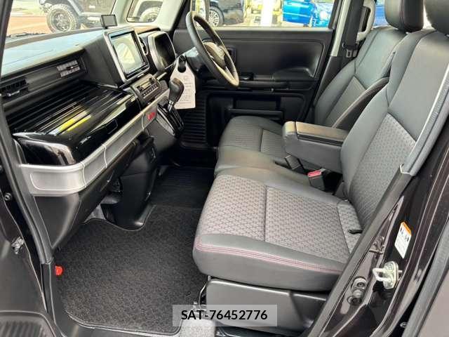 Suzuki SPACIA 2019-06 8223184-6