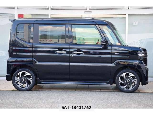 Suzuki SPACIA 2026-07 8223209-10