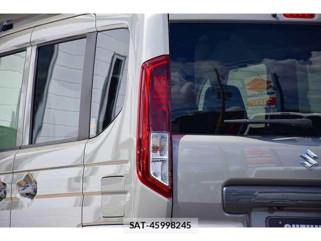 Suzuki SPACIA 2026-07 8223217-12