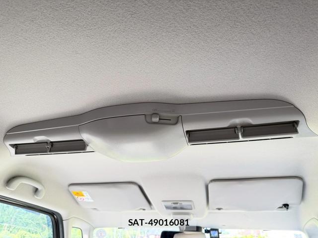 Suzuki SPACIA 2019-03 8223382-11