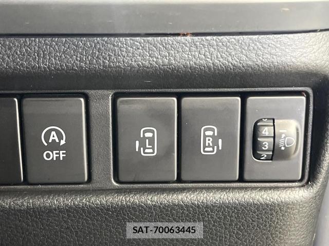 Suzuki SPACIA 2019-10 8223950-4