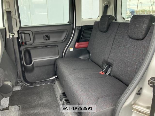 Suzuki SPACIA 2018-02 8224185-6