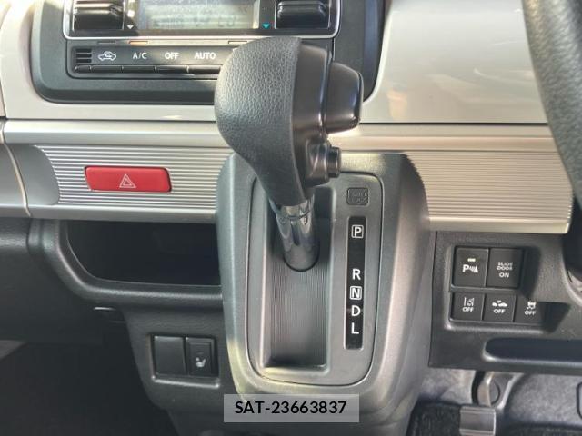 Suzuki SPACIA 2019-05 8224353-17