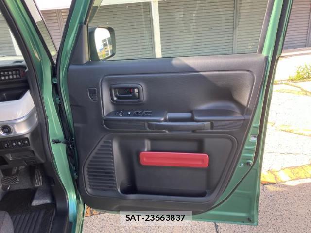Suzuki SPACIA 2019-05 8224353-3