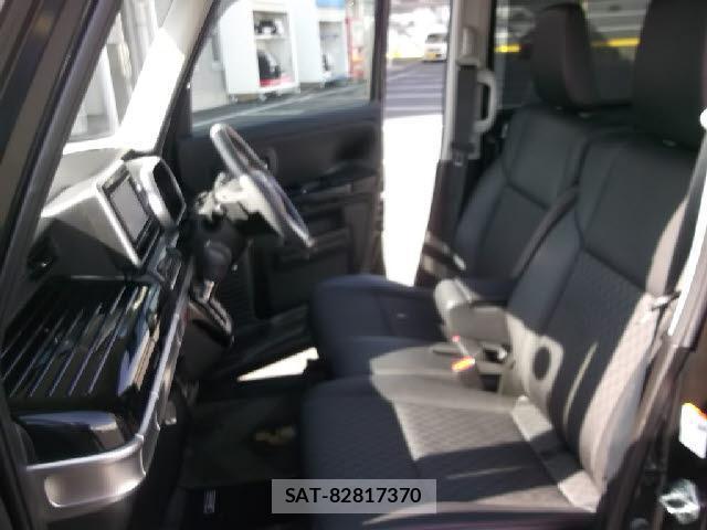 Suzuki SPACIA 2018-02 8224864-9