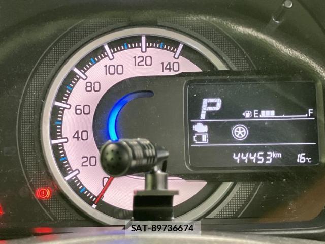 Suzuki SPACIA 2022-05 8225408-12
