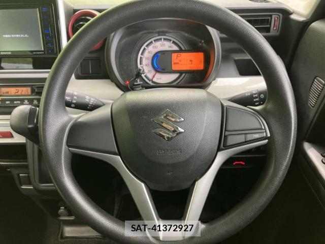 Suzuki SPACIA 2019-10 8225447-13