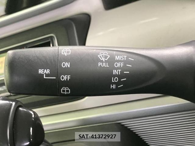 Suzuki SPACIA 2019-10 8225447-15