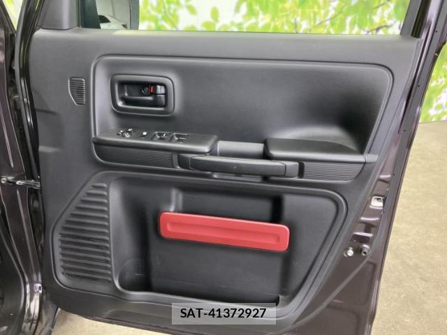 Suzuki SPACIA 2019-10 8225447-3