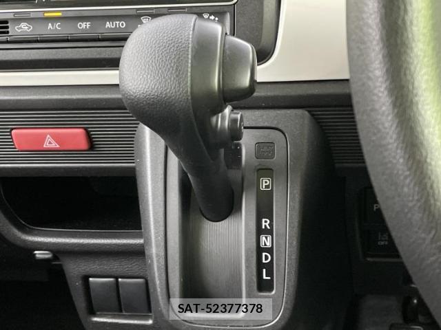 Suzuki SPACIA 2019-07 8225485-17