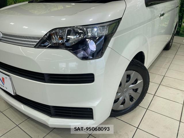 Toyota SPADE 2014-06 8220410-11