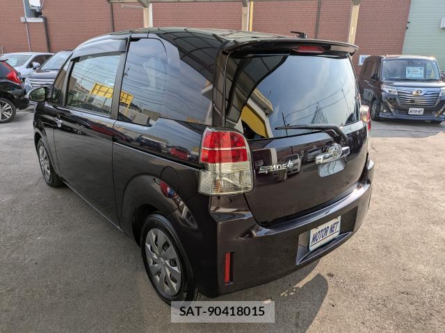 Toyota SPADE 2015-06 8220980-10