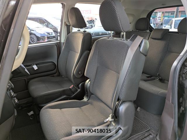 Toyota SPADE 2015-06 8220980-5