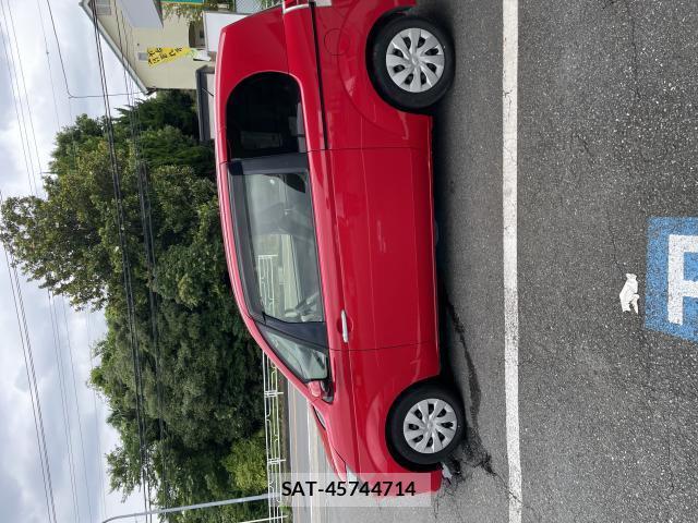 Toyota SPADE 2015-07 8222771-1