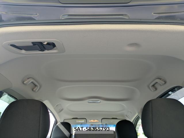 Toyota SPADE 2014-10 8222891-16