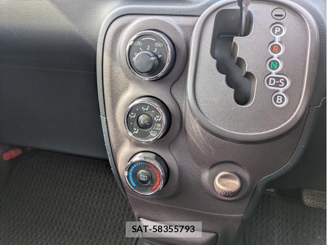 Toyota SPADE 2014-10 8222891-19