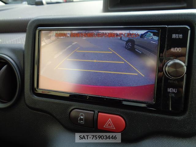 Toyota SPADE 2017-03 8223895-5