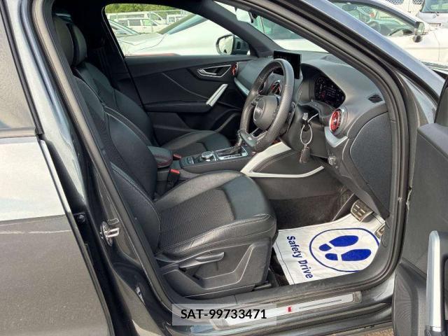 Audi SQ2 2020-05 8223152-3