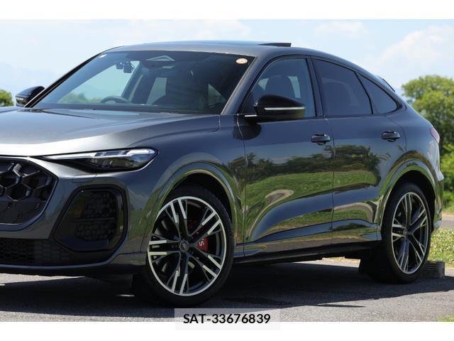 Audi SQ5 2025-07 8224296-12