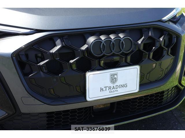 Audi SQ5 2025-07 8224296-17
