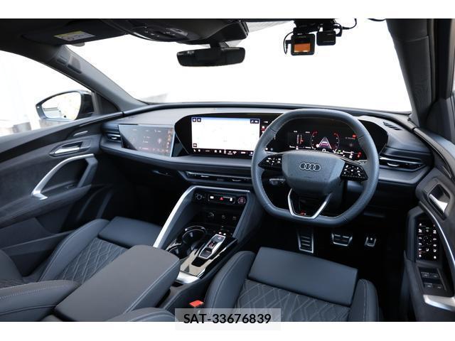 Audi SQ5 2025-07 8224296-2