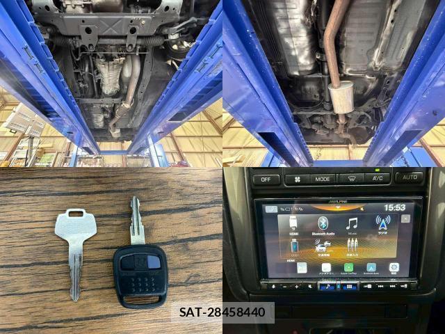 Nissan STAGEA 2001-01 8224128-4