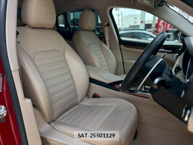 ALFA ROMEO STELVIO 2019-12 8222952-6